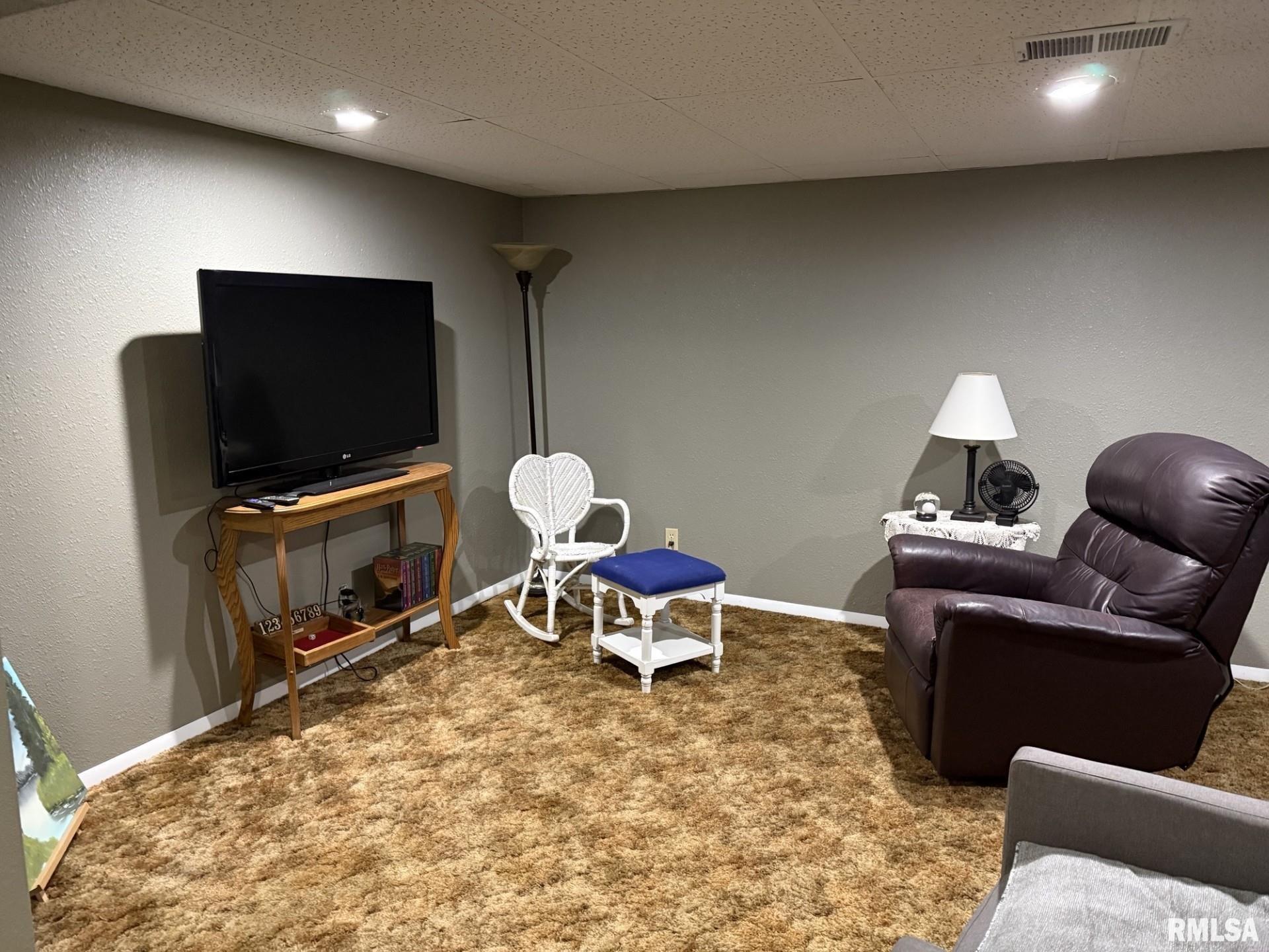 1068 First Street Gladstone, IL 61437 - Photo 24 of 40