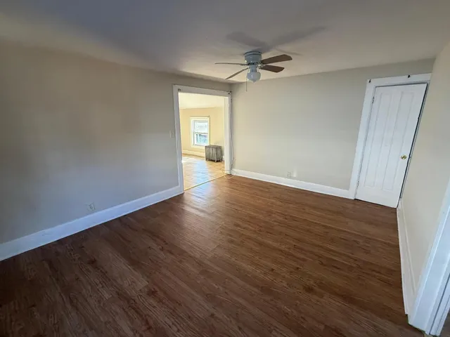 $1,300 | 321 South Martin Luther King Junior Avenue, Unit 2, Waukegan, IL 60085