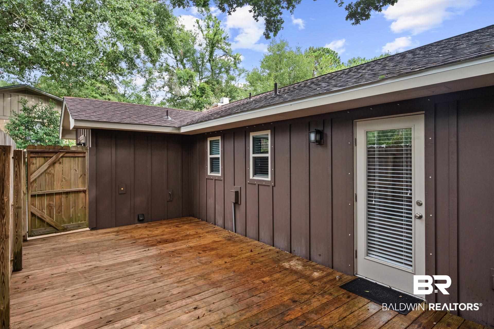 409 Rosa Avenue Fairhope, AL 36532 - Photo 19 of 31 private deck off master