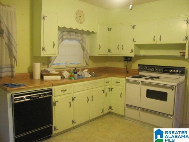 541 Orchid Road Birmingham, AL 35215 - Photo 4 of 19