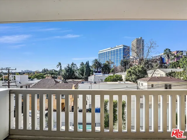 $3,750 | 999 North Doheny Drive, Unit 311, West Hollywood, CA 90069