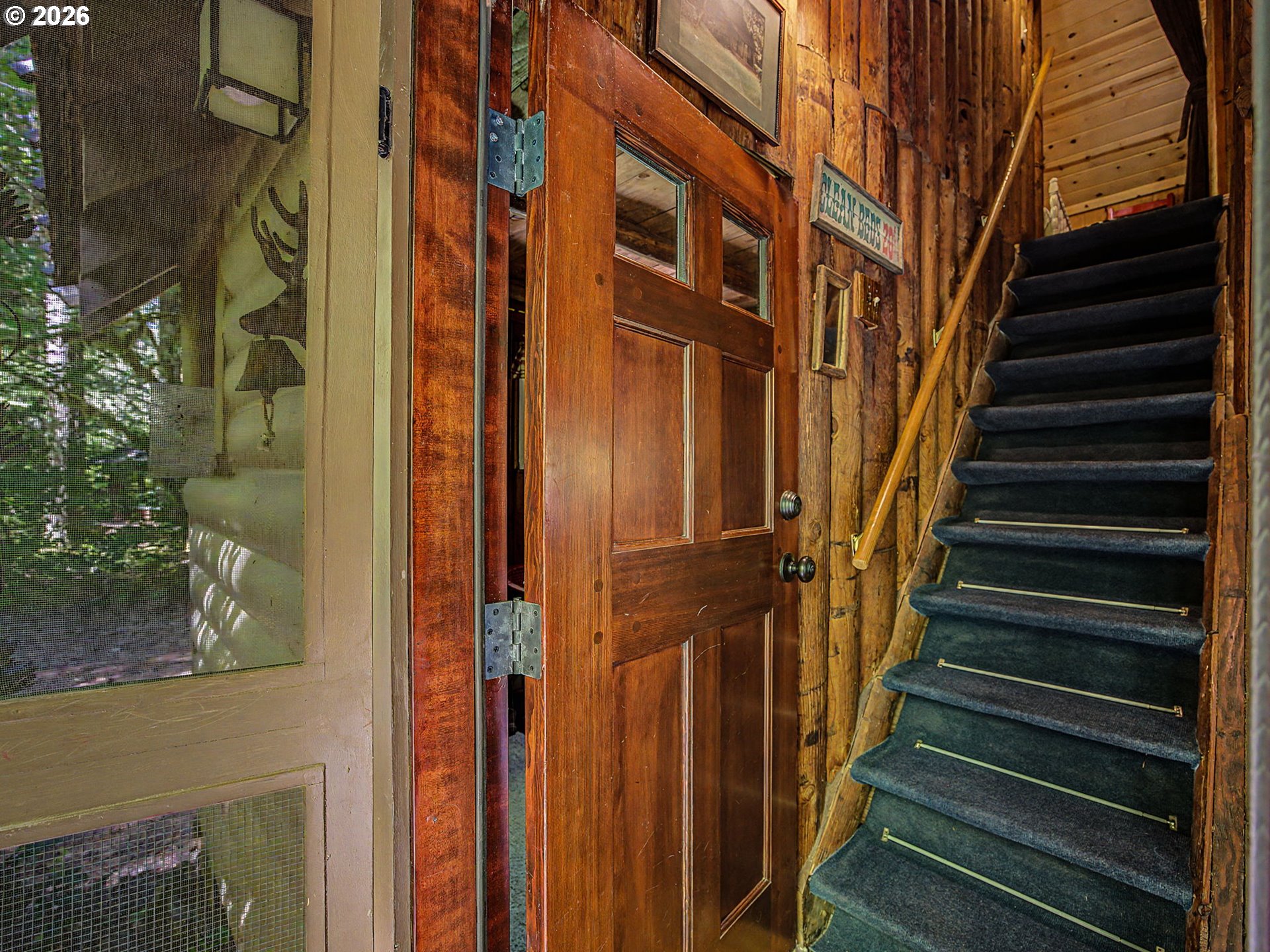 28548 Road 20 Rhododendron, OR 97049 - Photo 4 of 48