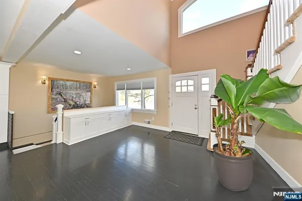 $1,350,000 | 2604 Cleveland Avenue, Washington Township, NJ 07676