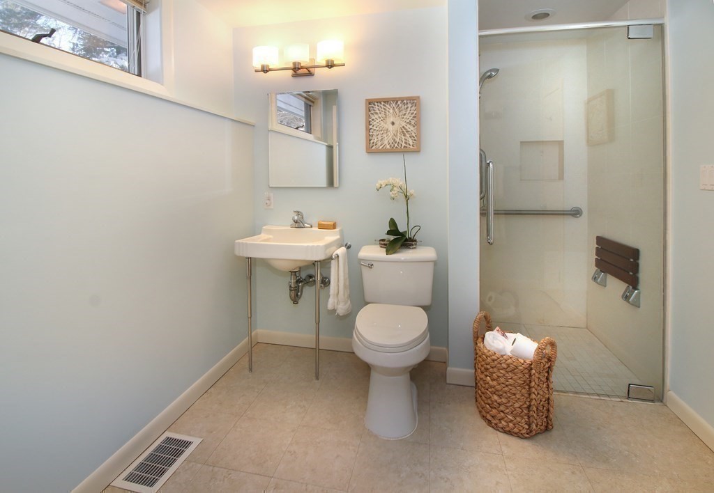 63 Fairview Road Weston, MA 02493 - Photo 23 of 41