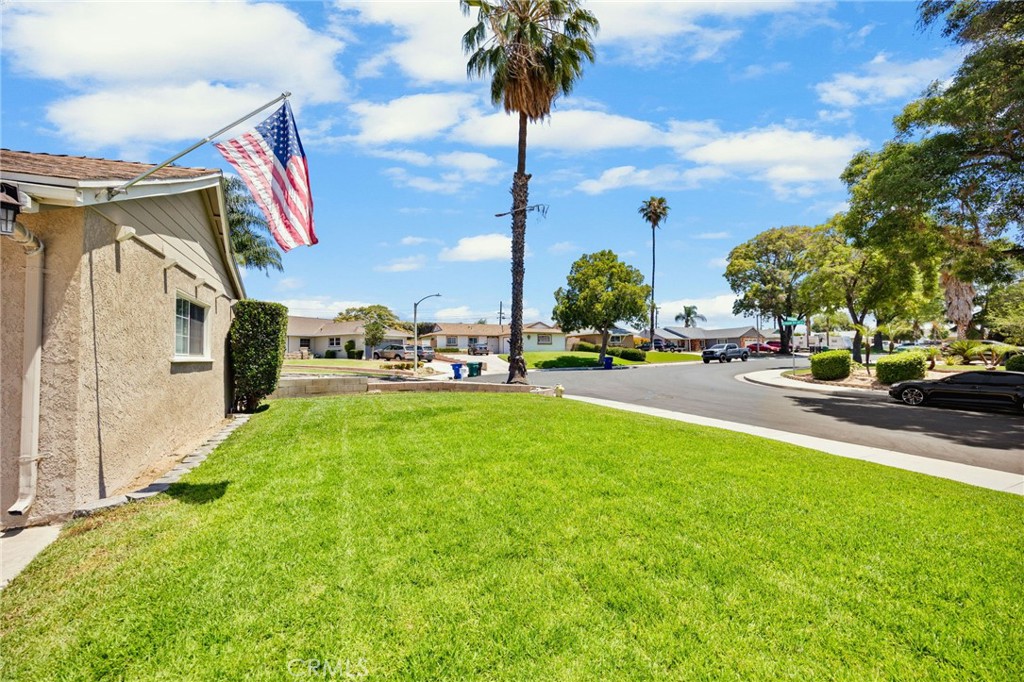 6867 Morningside Avenue Riverside, CA 92504 - Photo 2 of 38