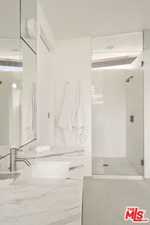 $10,500,000 | Undisclosed Address, Los Angeles, CA 90049