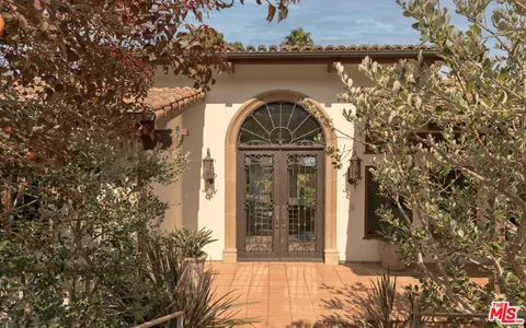 $9,995,000 | 7046 Grasswood Avenue, Malibu, CA 90265