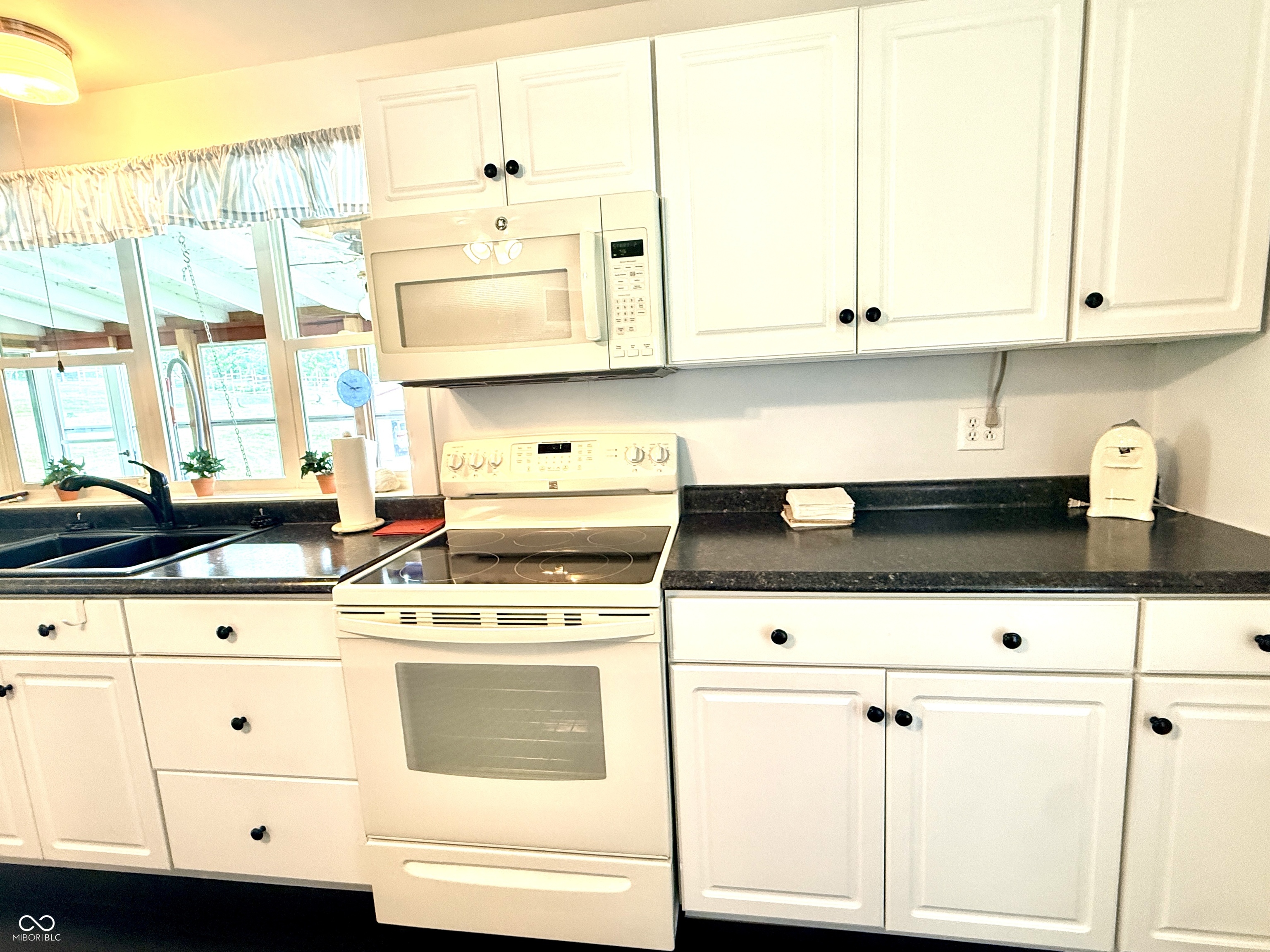 840 Nelson Ridge Road Columbus, IN 47201 - Photo 20 of 35 Gallery Image 20
