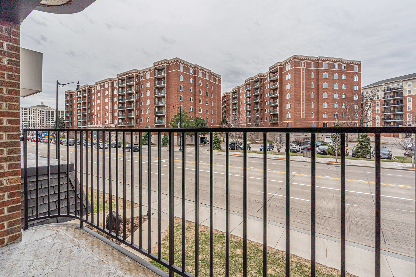 659 South Des Plaines River Road, Unit 2A Des Plaines, IL 60016 - Photo 13 of 28 a view of a building from the balcony