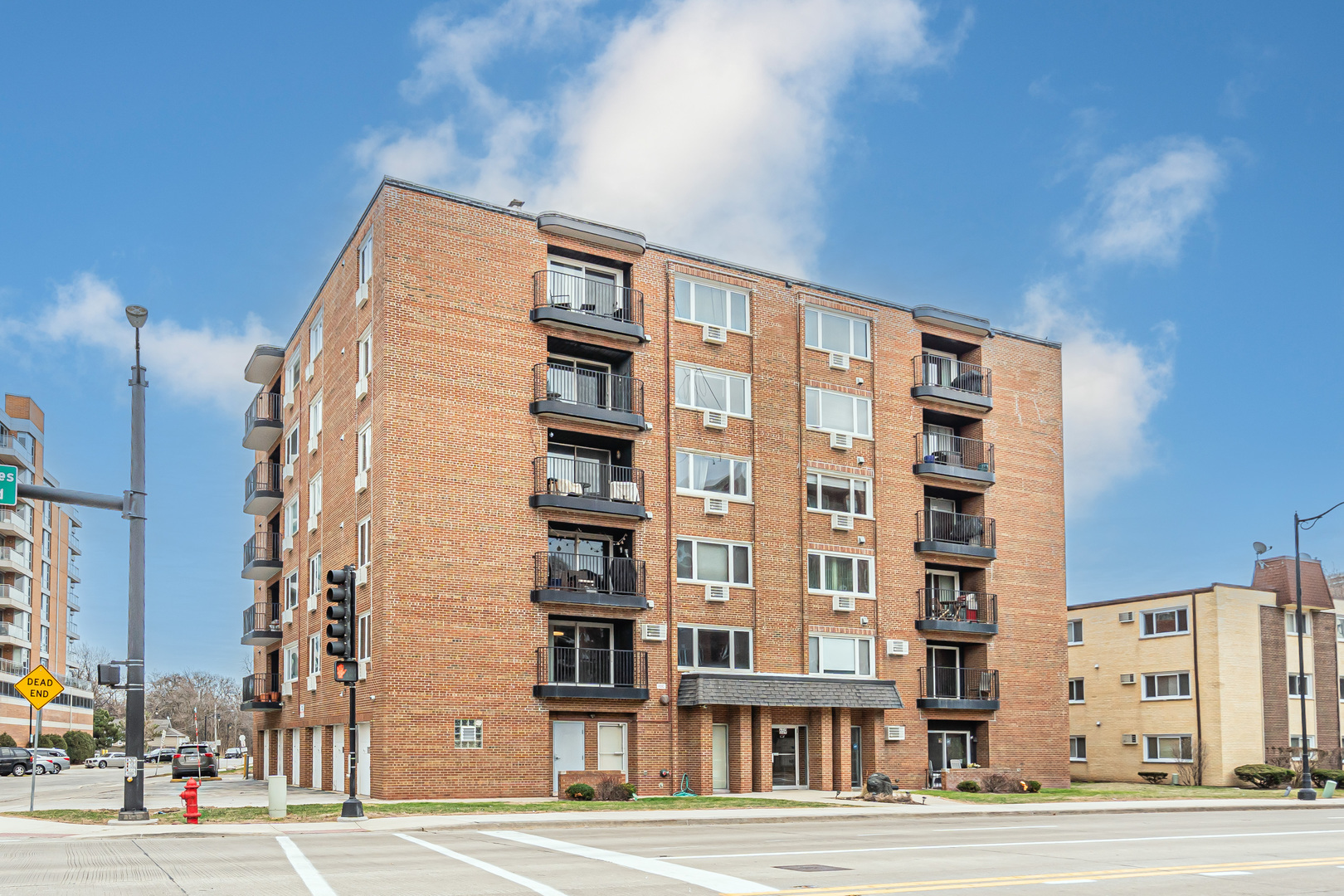 659 South Des Plaines River Road, Unit 2A Des Plaines, IL 60016 - Photo 28 of 28 a view of a city with tall buildings