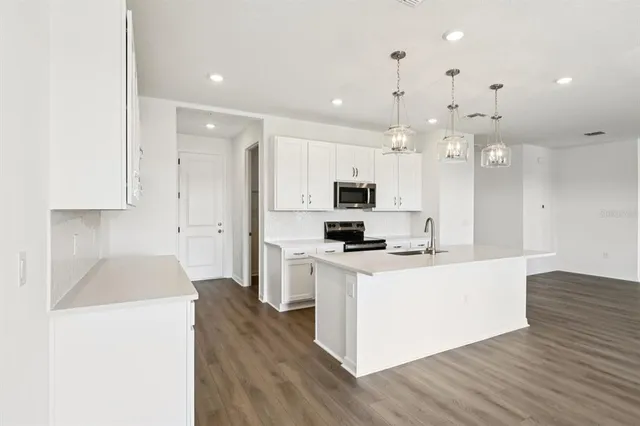 $469,990 | 5231 Painted Bamboo Street, St. Cloud, FL 34771