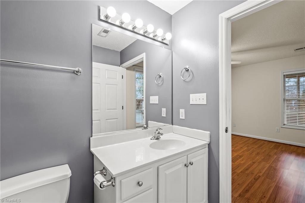 166 Wyndham Court High Point, NC 27265 - Photo 19 of 37