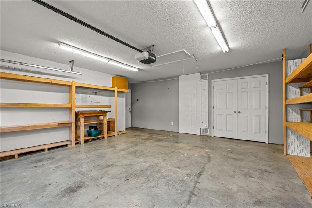 166 Wyndham Court High Point, NC 27265 - Photo 28 of 37