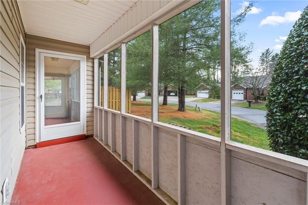 166 Wyndham Court High Point, NC 27265 - Photo 30 of 37