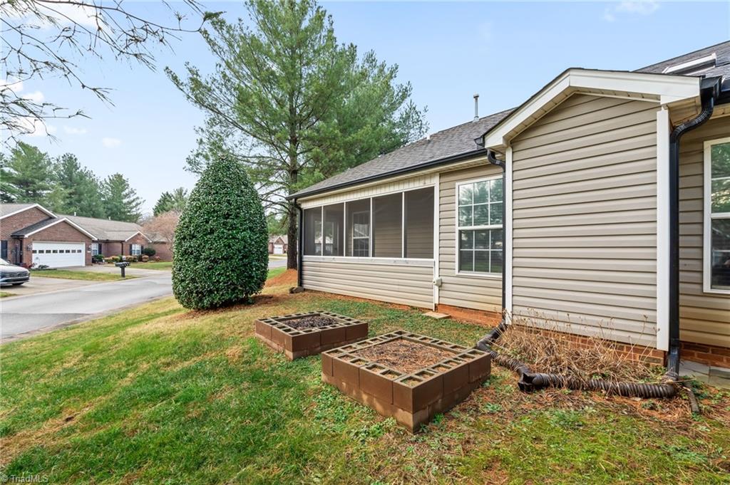 166 Wyndham Court High Point, NC 27265 - Photo 32 of 37