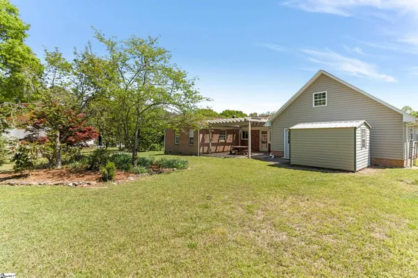 $300,000 | 203 Le Ann Drive, Easley, SC 29642