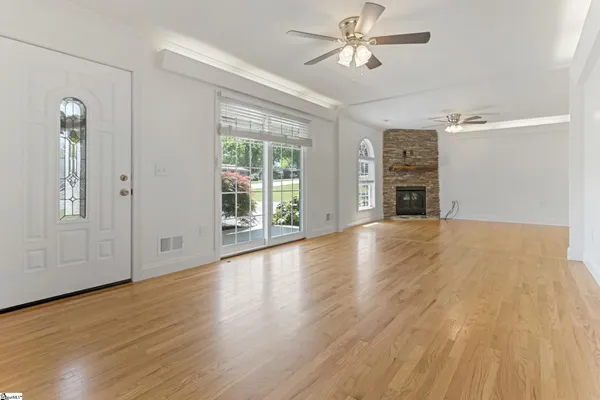 $300,000 | 203 Le Ann Drive, Easley, SC 29642