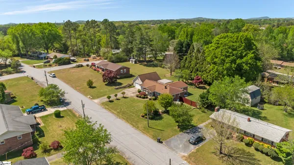 $300,000 | 203 Le Ann Drive, Easley, SC 29642