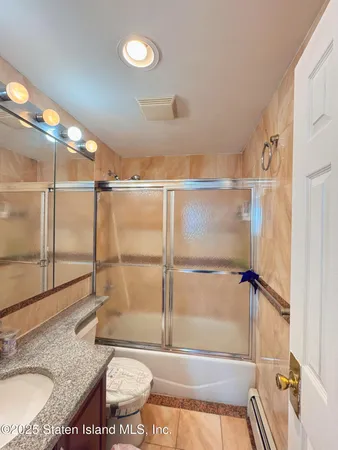 $689,000 | 41-05 College Point Boulevard, Unit 3 | Downtown Flushing