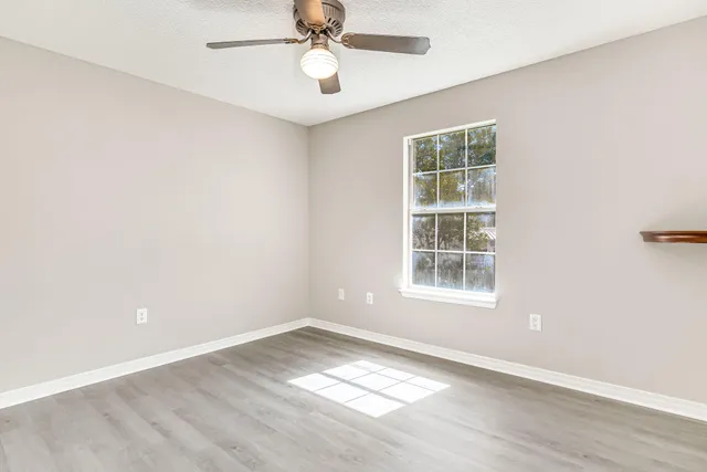 $315,000 | 352 Brookwood Boulevard, Mary Esther, FL 32569