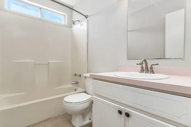 $315,000 | 352 Brookwood Boulevard, Mary Esther, FL 32569