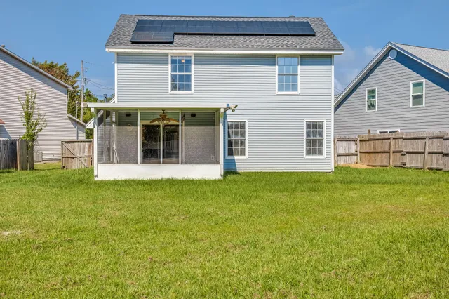 $315,000 | 352 Brookwood Boulevard, Mary Esther, FL 32569