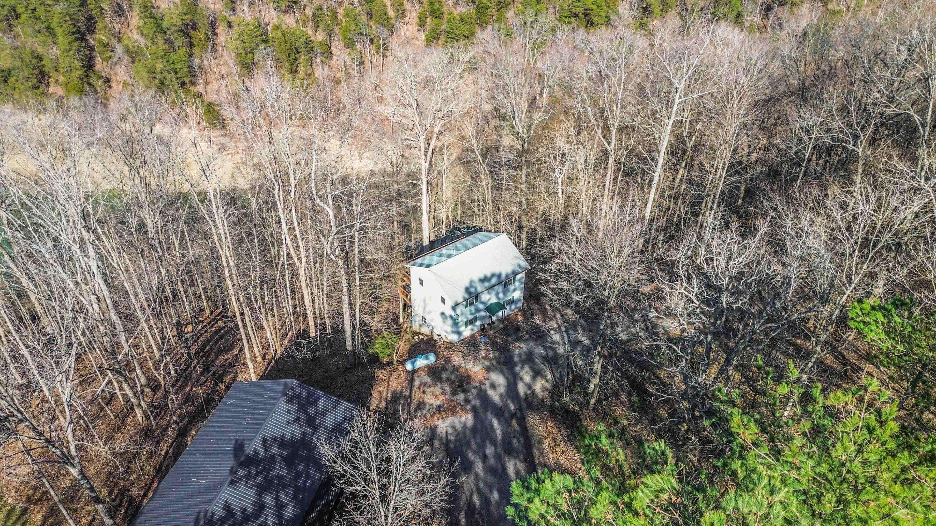 112 R R.Russell Road Russell Springs, KY 42642 - Photo 37 of 42 036