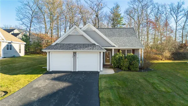 $530,000 | 24 Cambridge Circle, Smithfield, RI 02917
