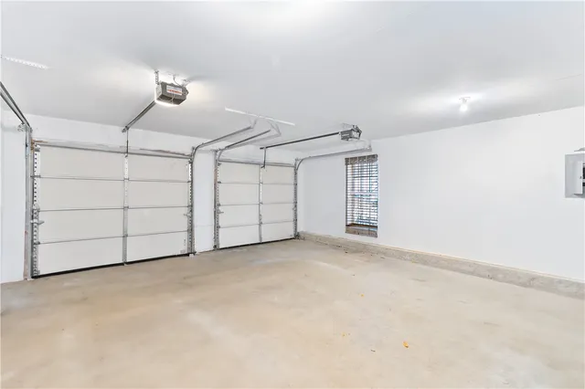 $539,900 | 24 Cambridge Circle, Smithfield, RI 02917