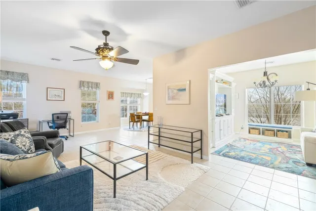 $539,900 | 24 Cambridge Circle, Smithfield, RI 02917