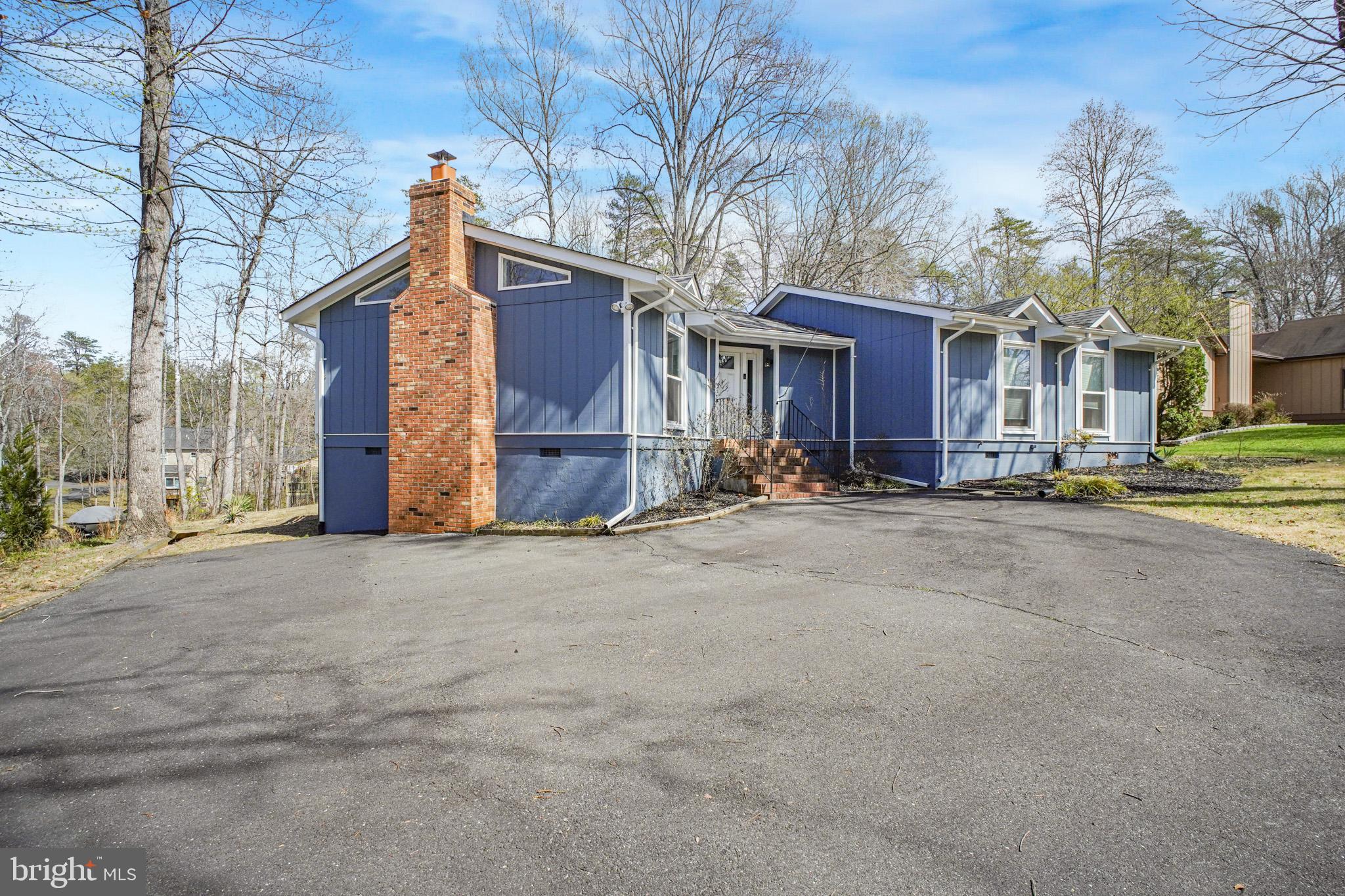 306 Happy Creek Road Locust Grove, VA 22508 - Photo 2 of 42