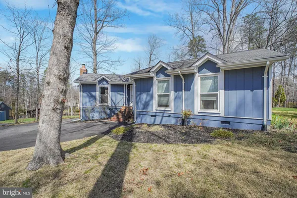 $2,800 | 306 Happy Creek Road, Locust Grove, VA 22508