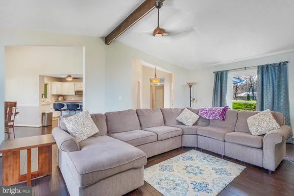 $2,800 | 306 Happy Creek Road, Locust Grove, VA 22508