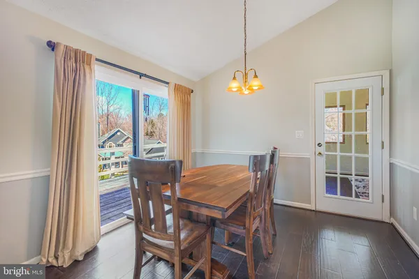 $2,800 | 306 Happy Creek Road, Locust Grove, VA 22508