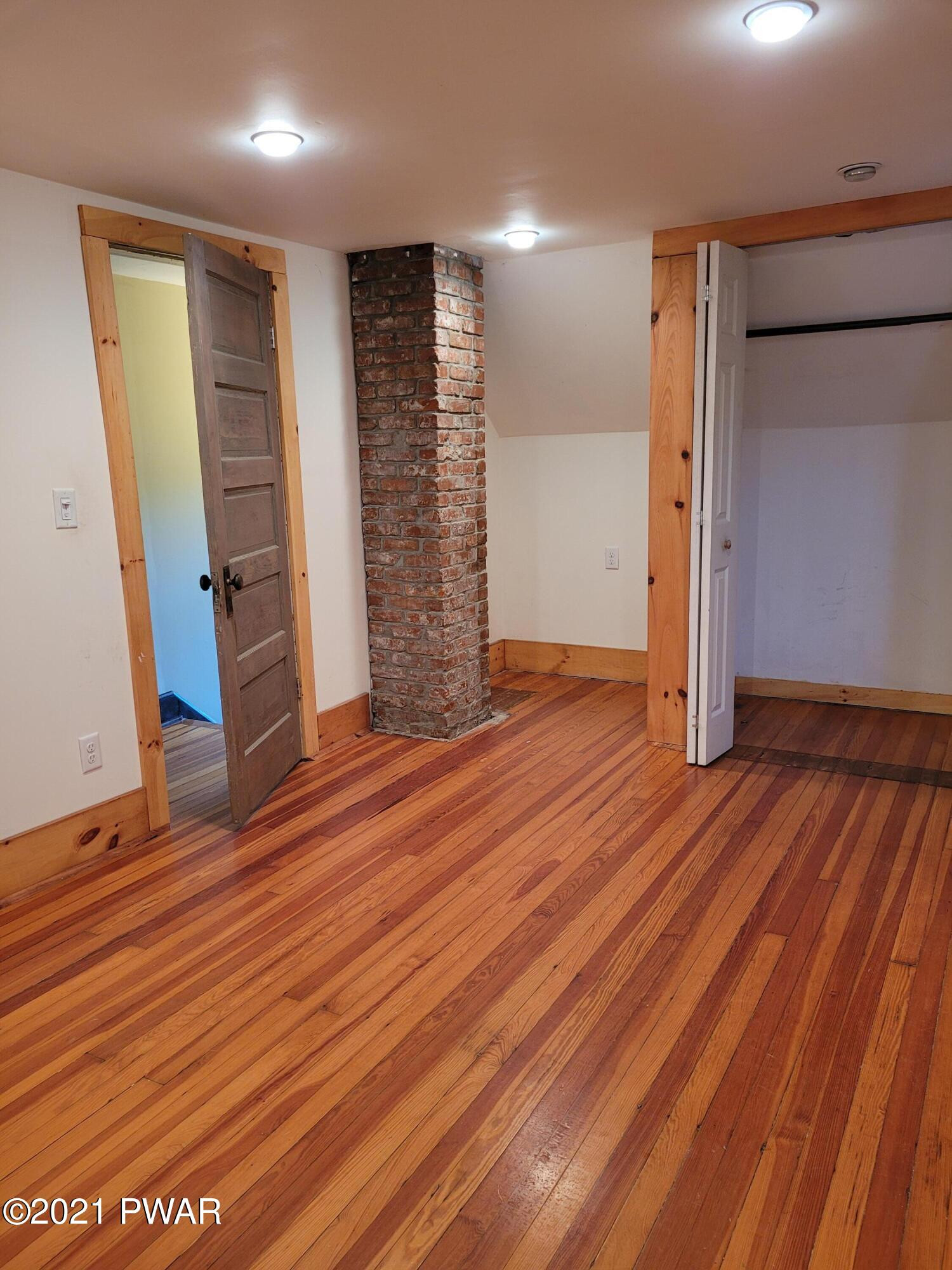 15 Merwin Street Waymart, PA 18472 - Photo 13 of 29 BR 2 2