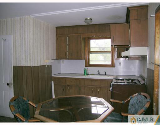 357 New Market Road Piscataway, NJ 08854 - Photo 9 of 9 Gallery Image 9
