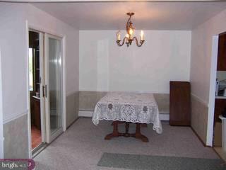 618 Middle Road Perkasie, PA 18944 - Photo 3 of 6