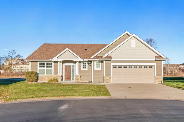 $500,000 | 3105 123rd Court Northeast, Blaine, MN 55449