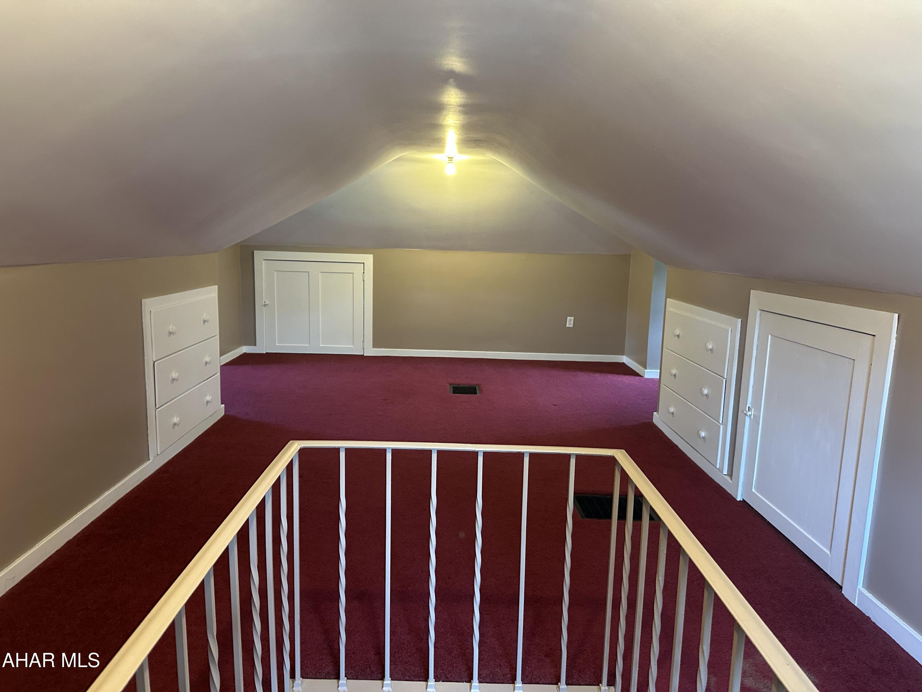 328 Avalon Road Altoona, PA 16601 - Photo 17 of 34
