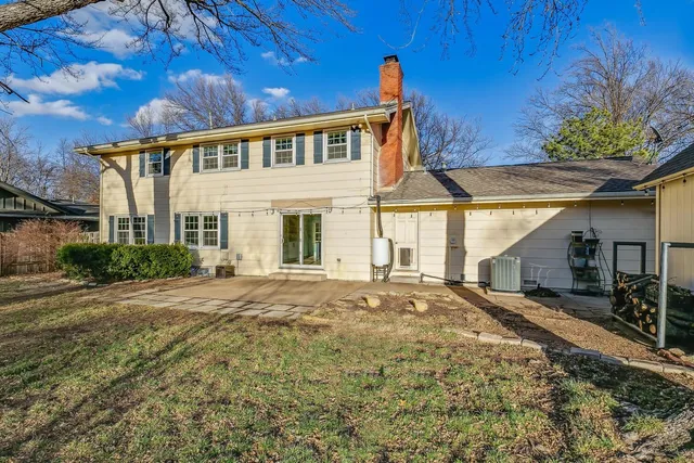 $400,000 | 201 North Penrose Drive, Wichita, KS 67206