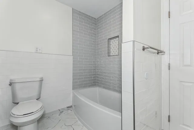 $400,000 | 201 North Penrose Drive, Wichita, KS 67206