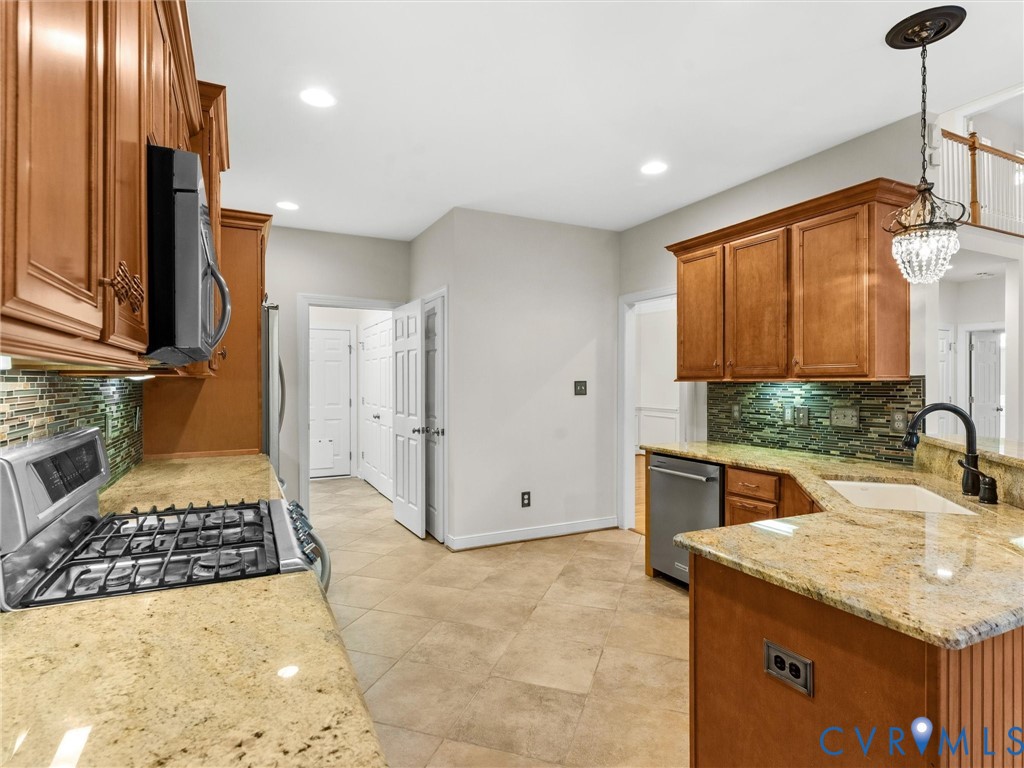 11924 Ashington Way Midlothian, VA 23113 - Photo 18 of 57