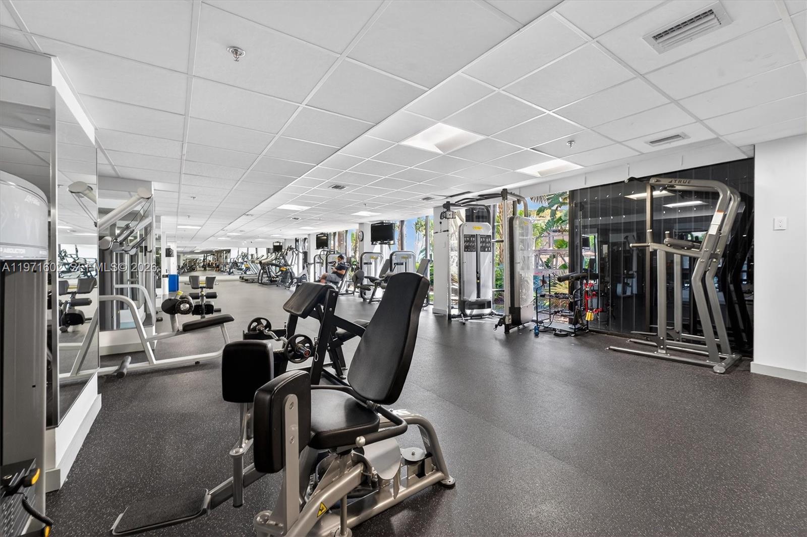 540 Brickell Key Drive, Unit 414 Miami, FL 33131 - Photo 28 of 46 Weight Room