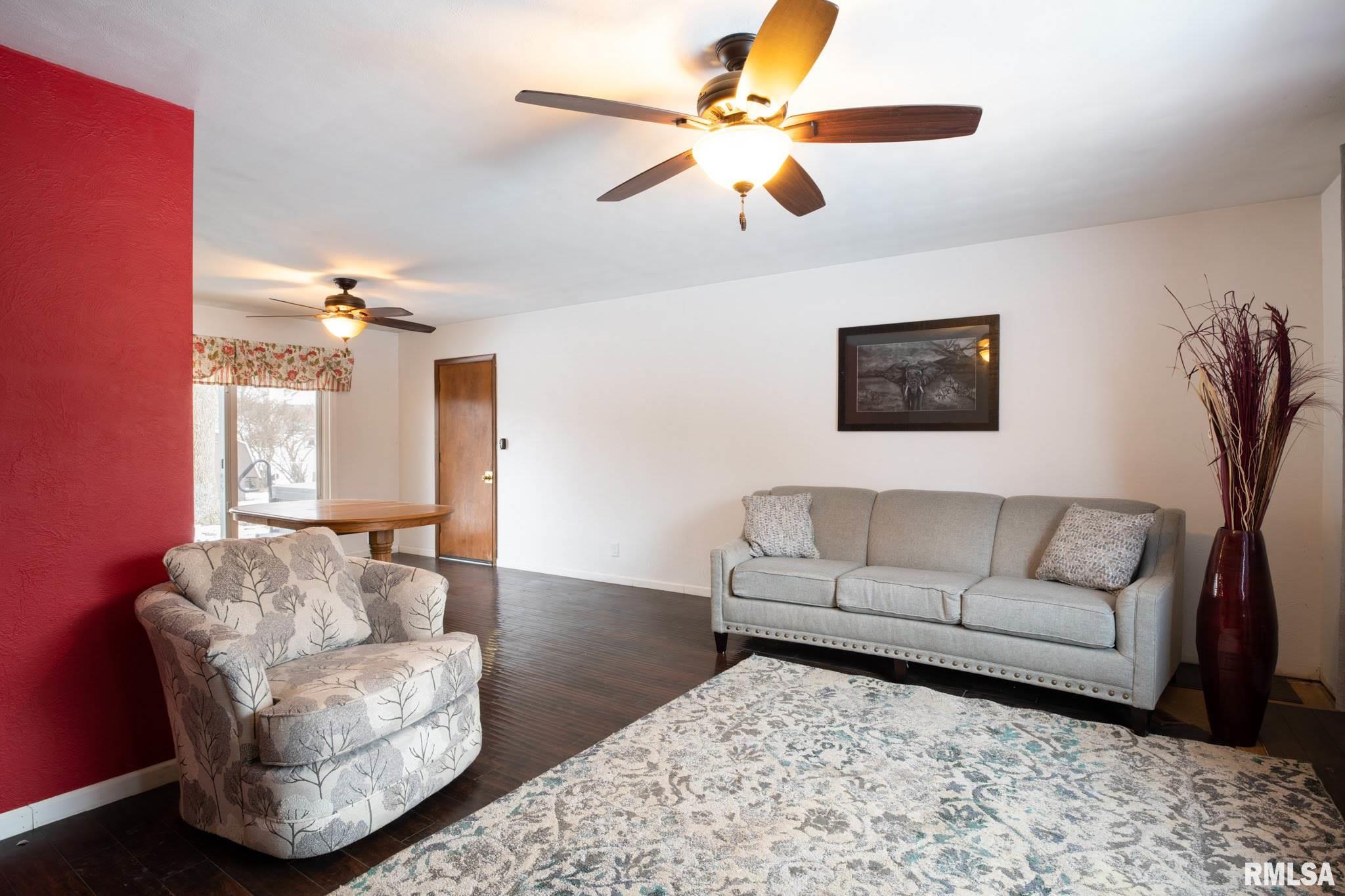 310 Lincoln Road Canton, IL 61520 - Photo 15 of 37 Gallery Image 15