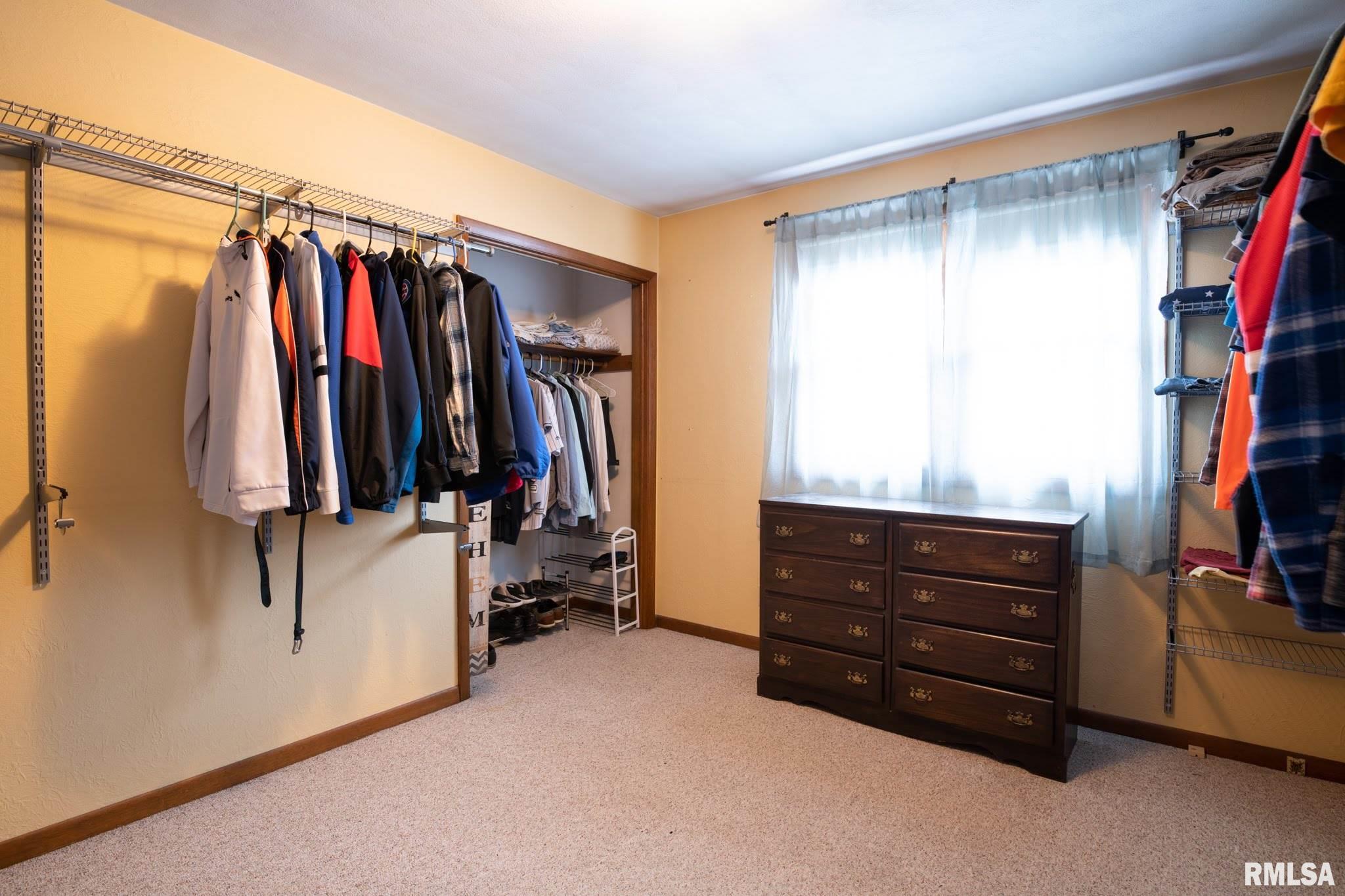 310 Lincoln Road Canton, IL 61520 - Photo 8 of 37 Gallery Image 8