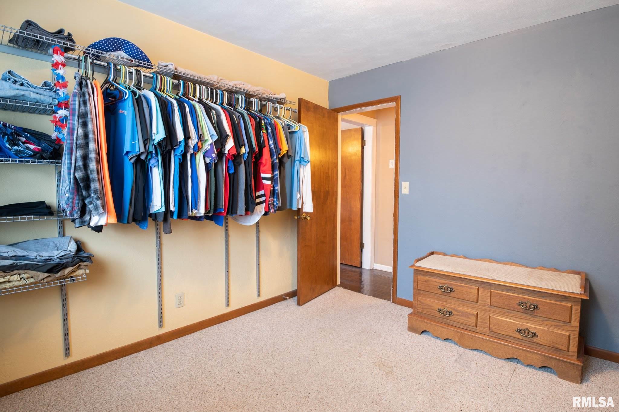 310 Lincoln Road Canton, IL 61520 - Photo 9 of 37 Gallery Image 9