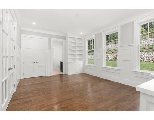 174 Valentine Street Newton, MA 02465 - Photo 14 of 23