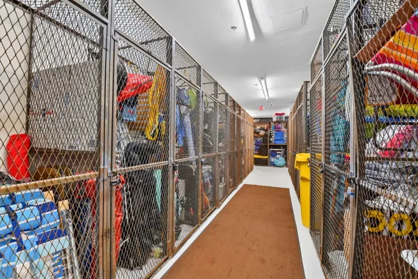 $975,000 | 5510 North Ocean Drive, Unit 24A, Singer Island, FL 33404