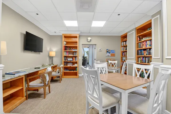 $975,000 | 5510 North Ocean Drive, Unit 24A, Singer Island, FL 33404