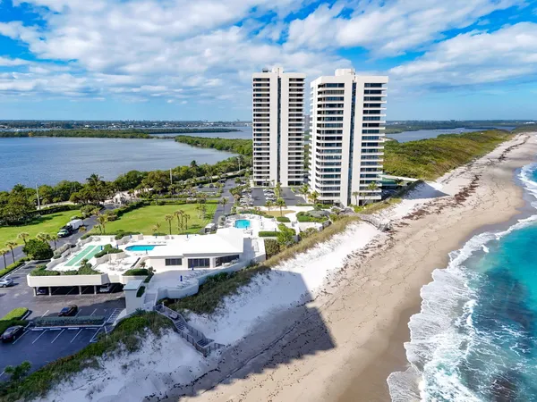 $975,000 | 5510 North Ocean Drive, Unit 24A, Singer Island, FL 33404